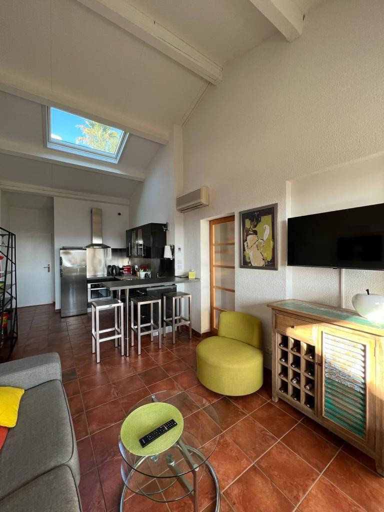 Appartement Vue Sur Mer, Piscine, Garage Prive 봄레미모사 외부 사진
